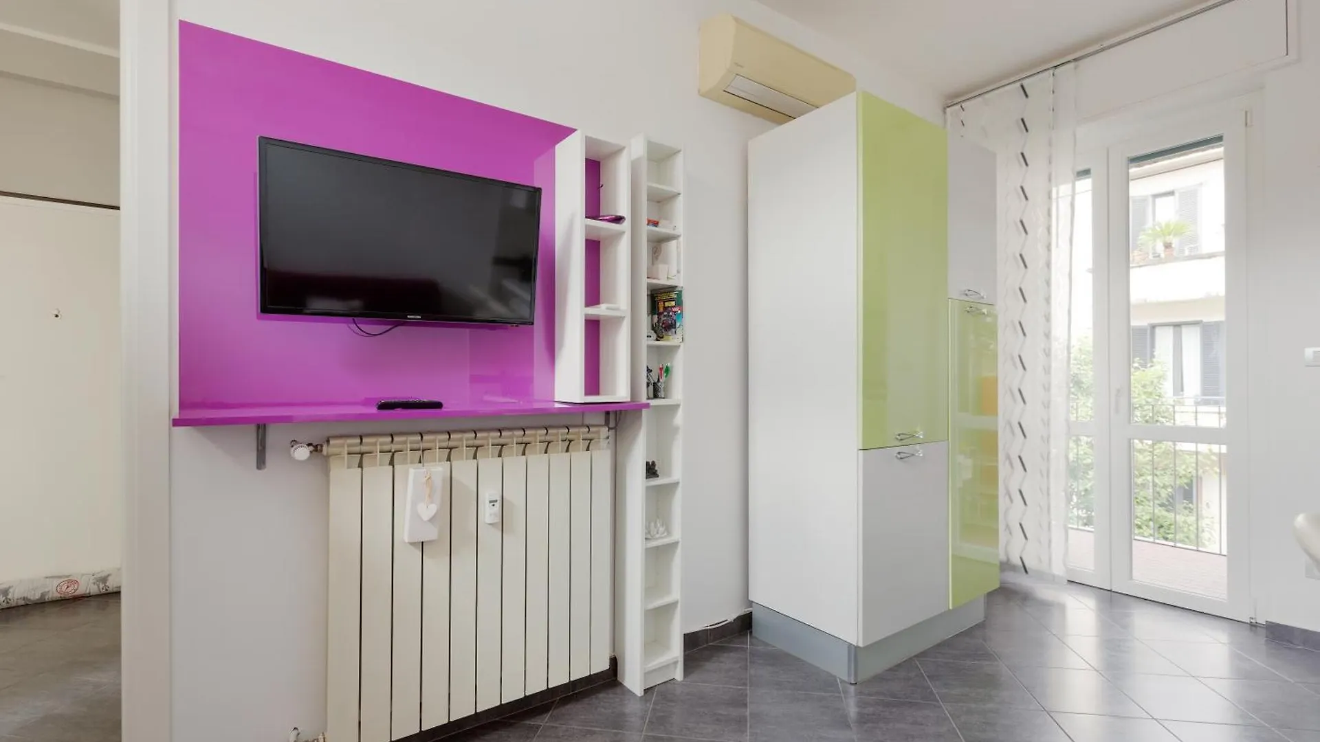 Milano-Nolo Balcony Apartment 0*, Milan Italy